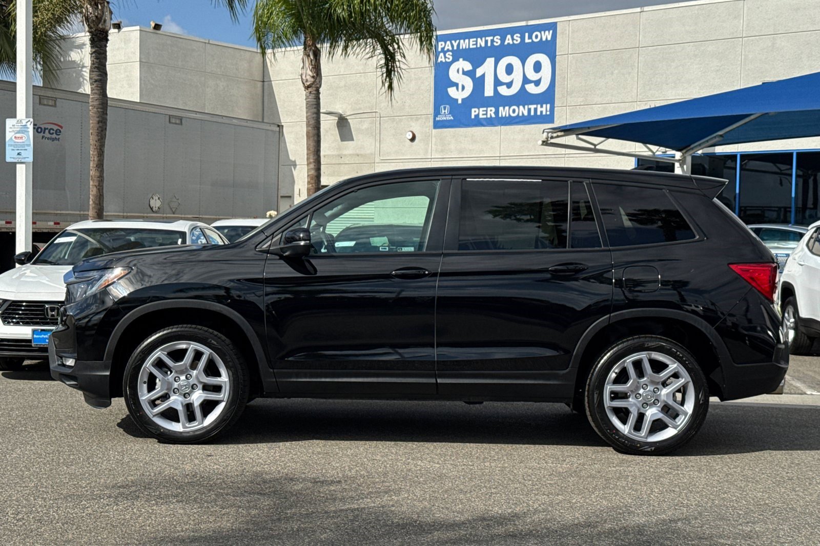 2024 Honda Passport EX-L photo 2