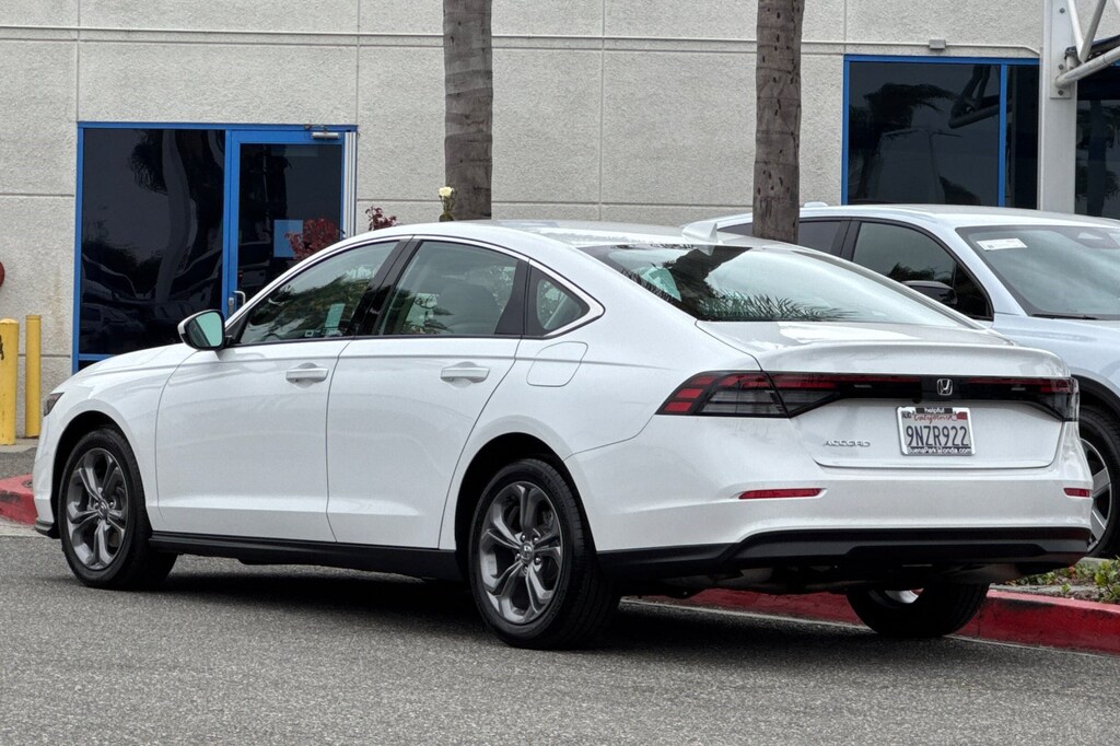 Used 2024 Honda Accord EX Sedan