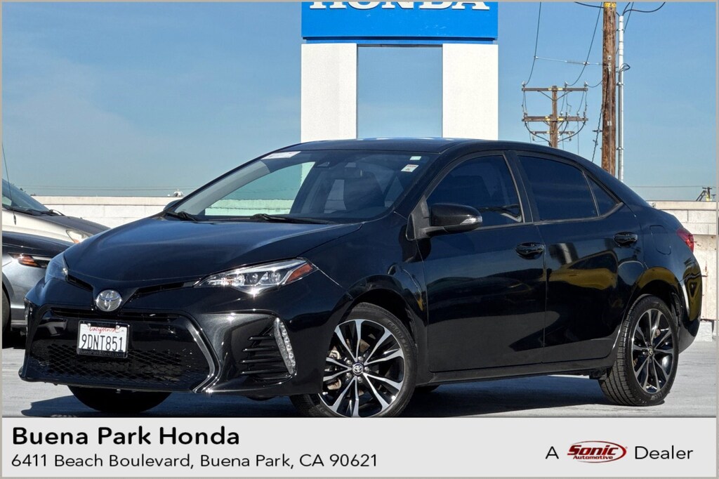 Used 2017 Toyota Corolla XSE Sedan