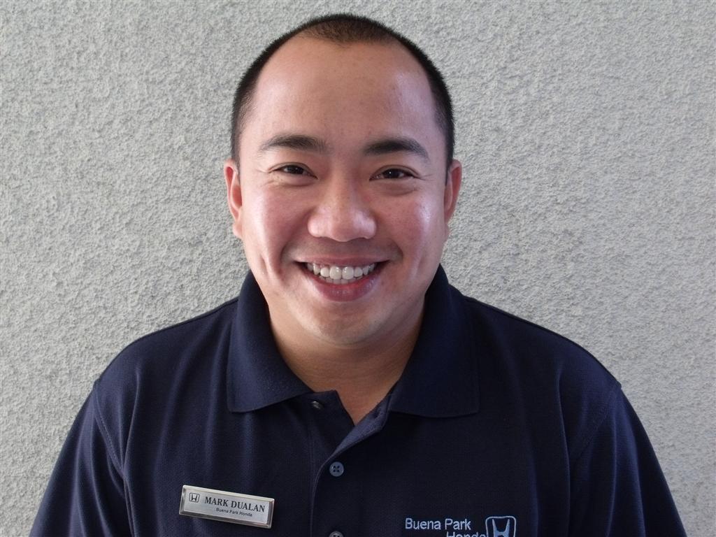 Mark Dualan 