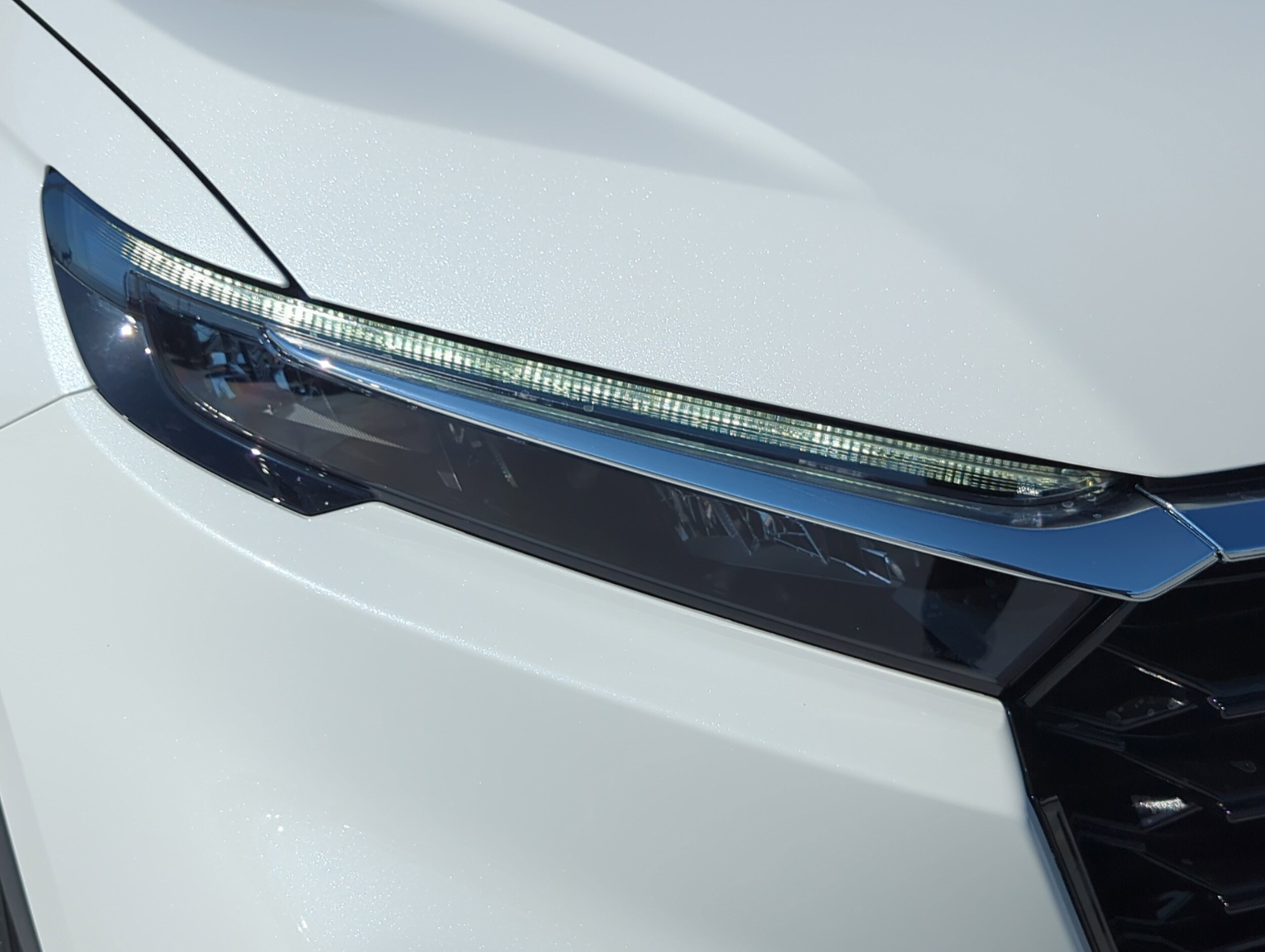 2025 Honda CR-V EX photo 4