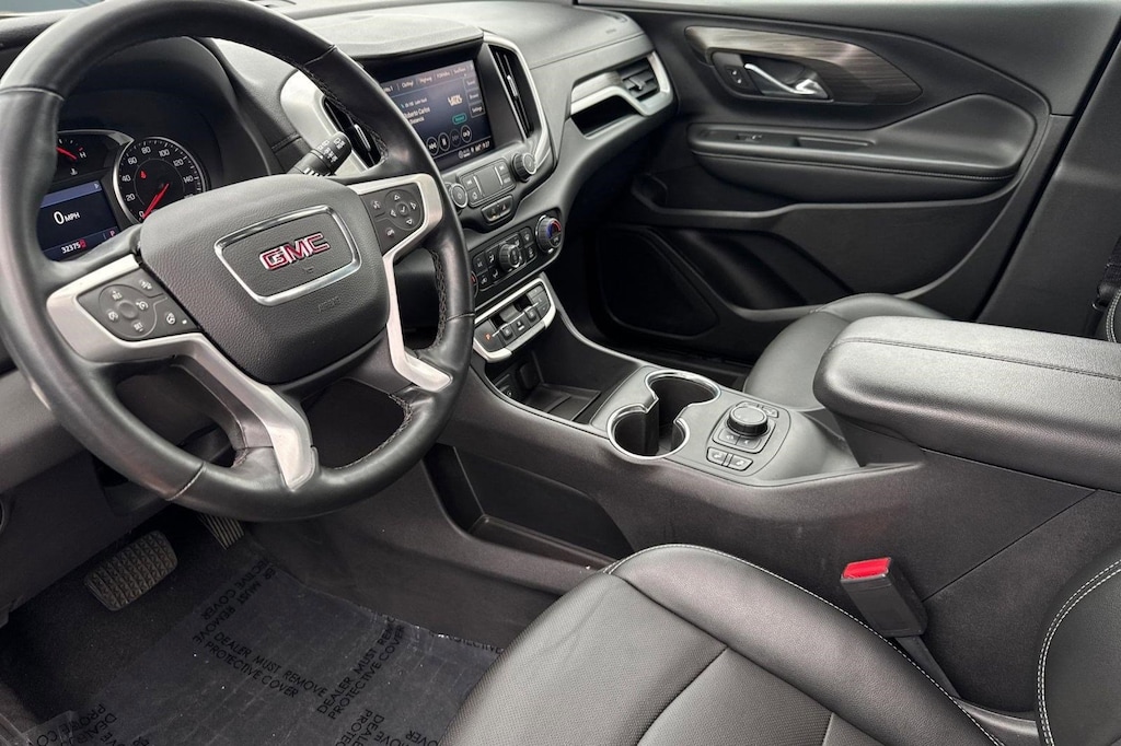 Used 2024 GMC Terrain SLT SUV