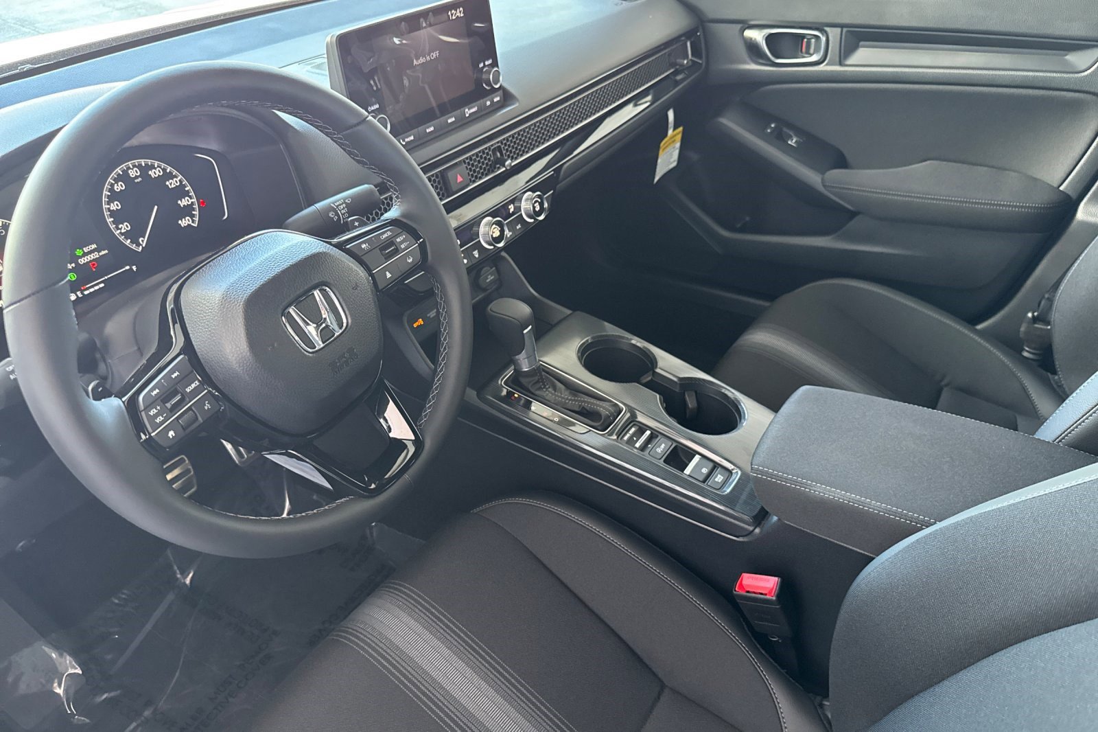 2026 Honda Civic Sport photo 4