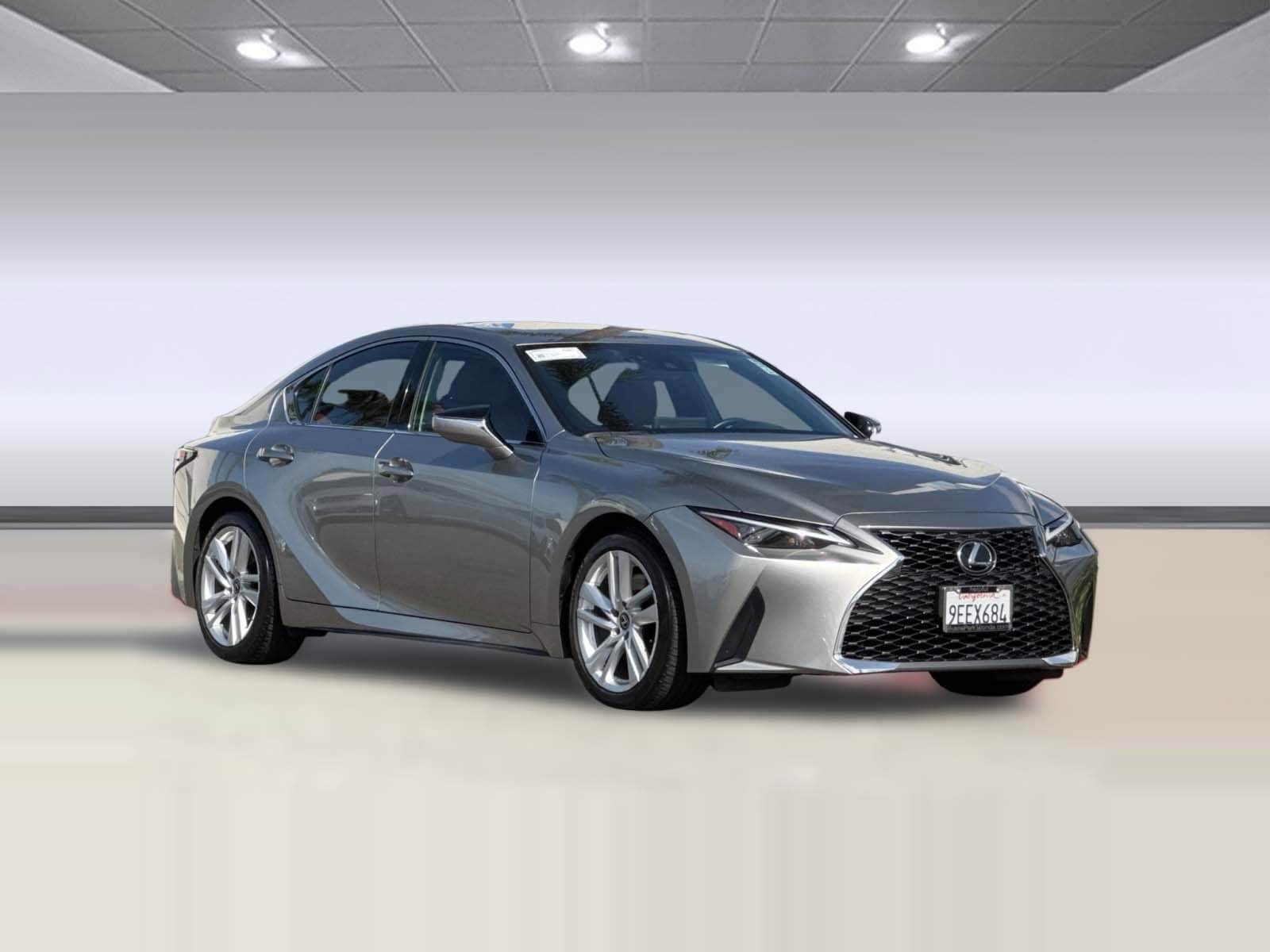 2023 LEXUS IS 300 IS 300 photo 5