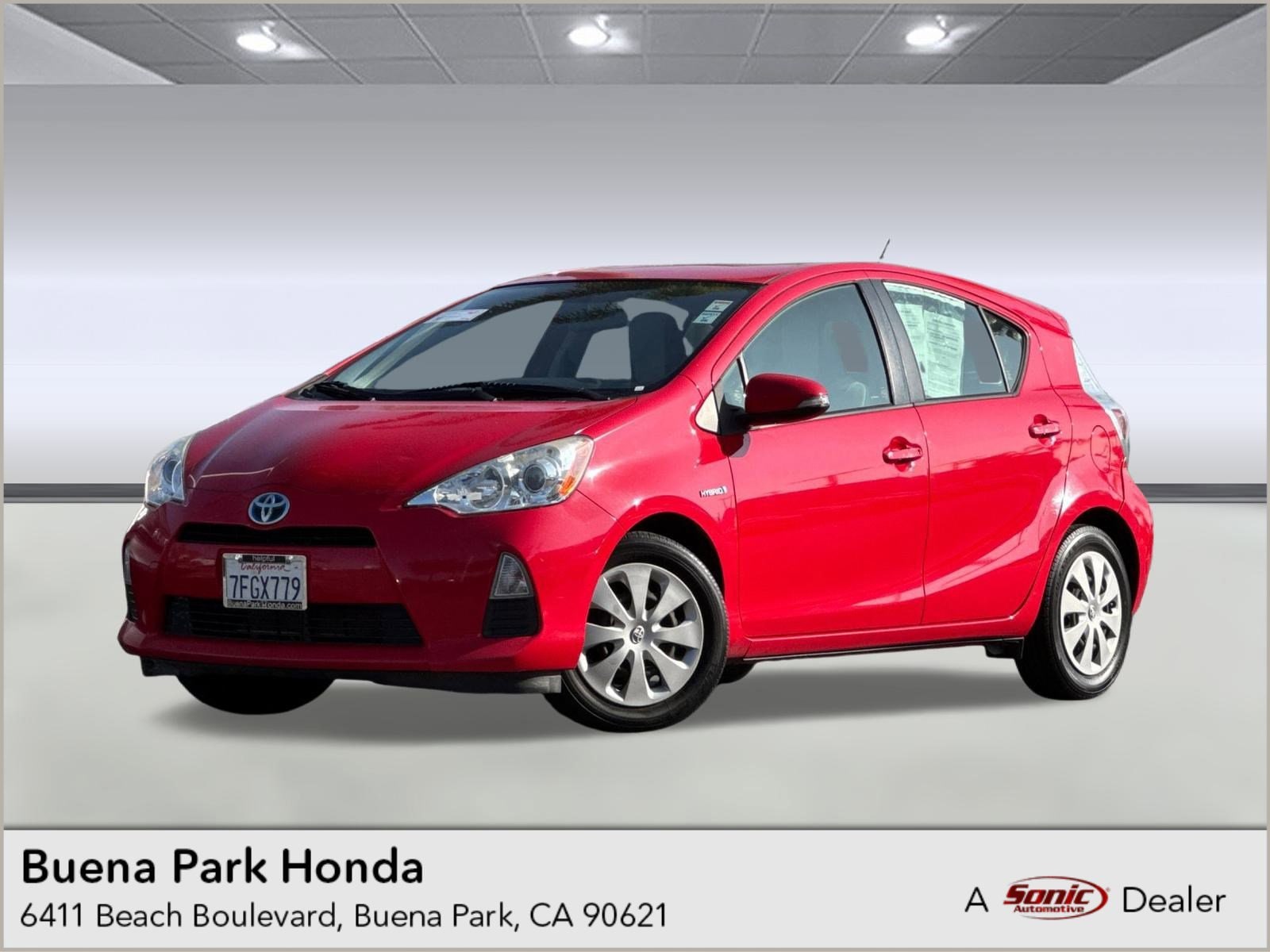 2014 Toyota Prius c Two