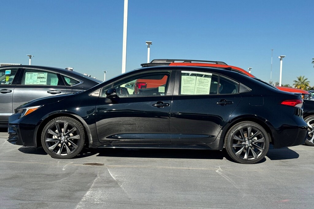 Used 2024 Toyota Corolla SE Sedan