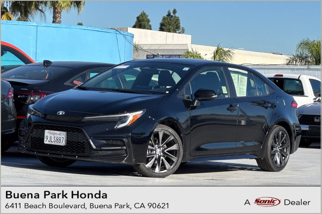 Used 2024 Toyota Corolla SE Sedan