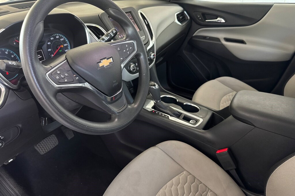 Used 2020 Chevrolet Equinox LS SUV
