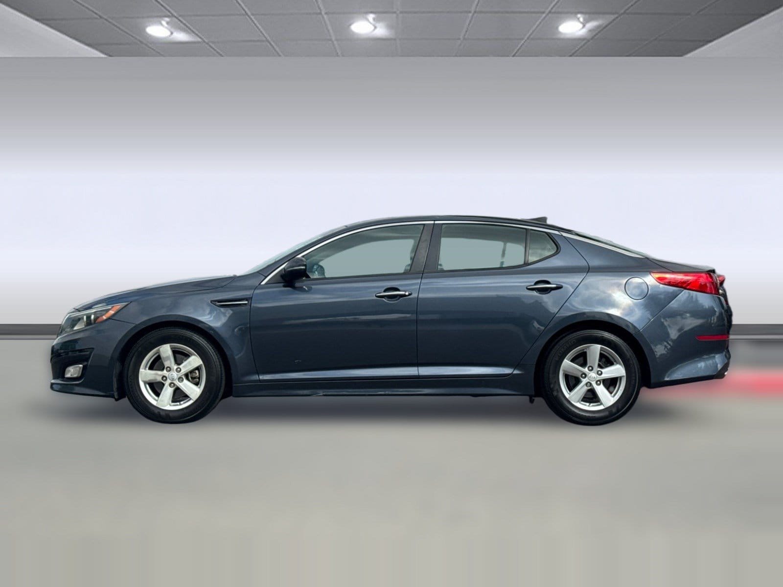 Used 2015 Kia Optima LX with VIN KNAGM4A76F5554920 for sale in Buena Park, CA