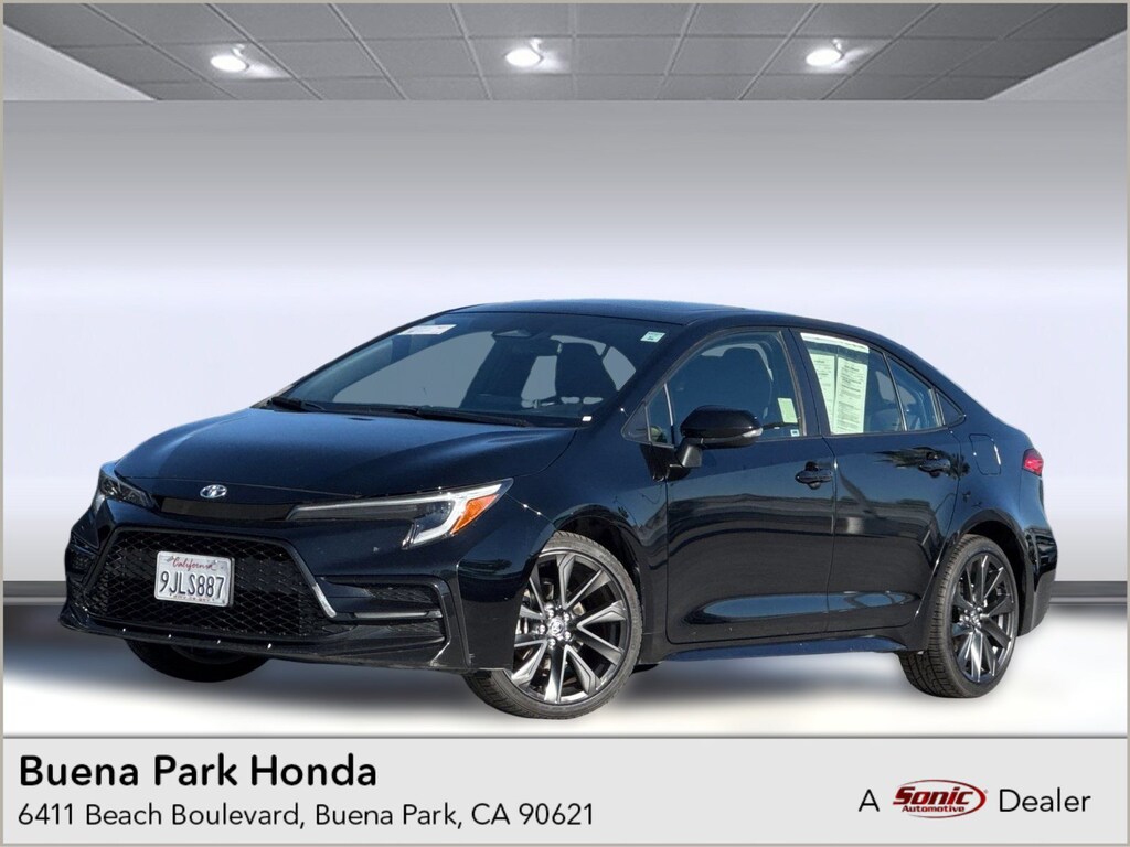 Used 2024 Toyota Corolla SE Sedan