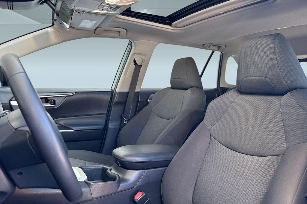 Used 2023 Toyota RAV4 XLE SUV