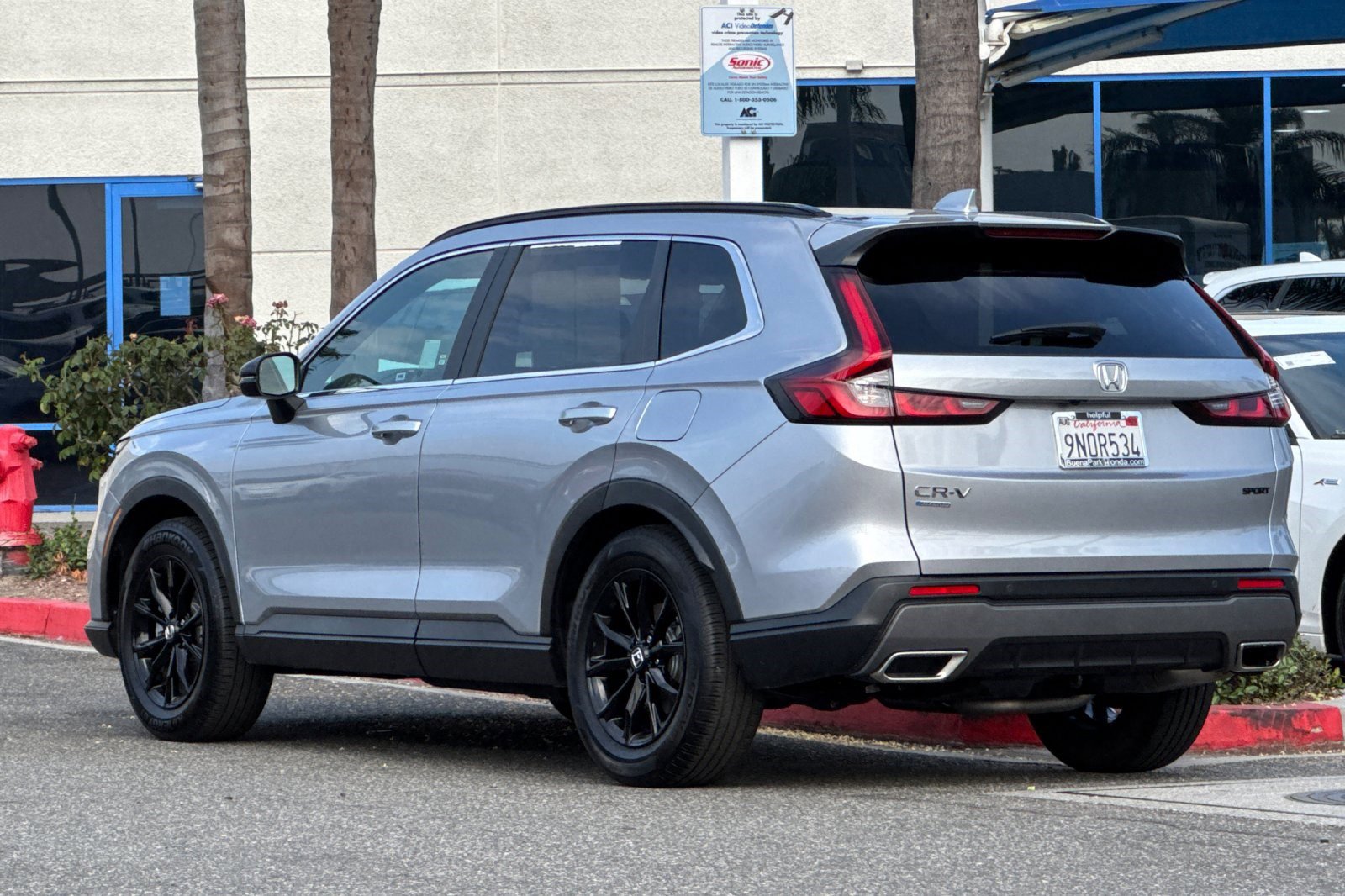2025 Honda CR-V Hybrid Sport-L photo 3