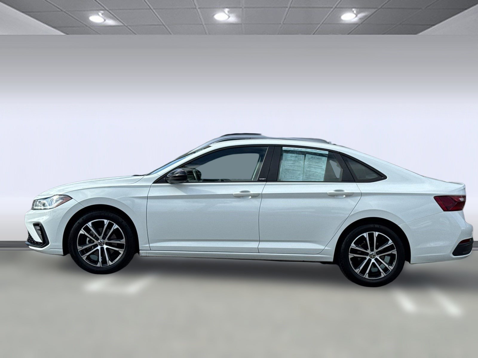 2025 Volkswagen Jetta Sport photo 2