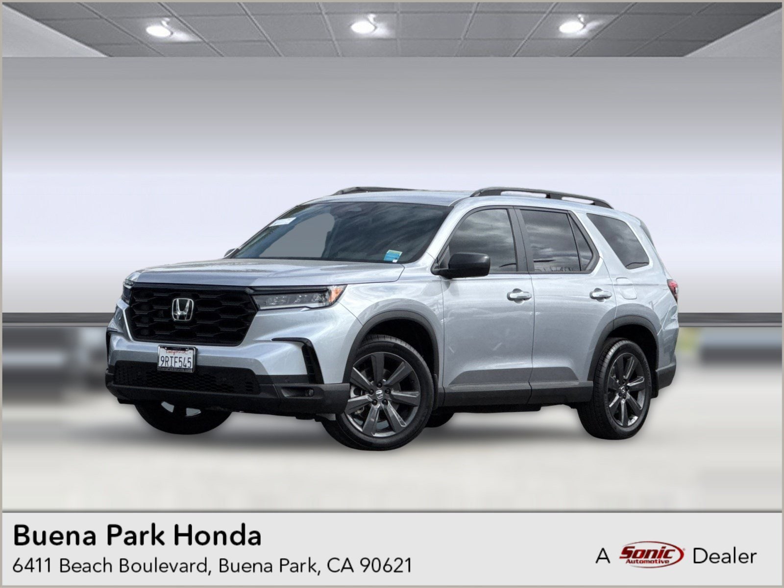 2025 Honda Pilot Sport AWD's photo