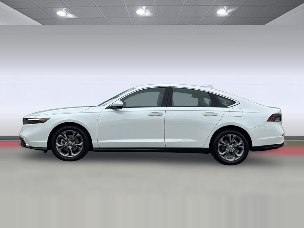 Used 2024 Honda Accord EX Sedan