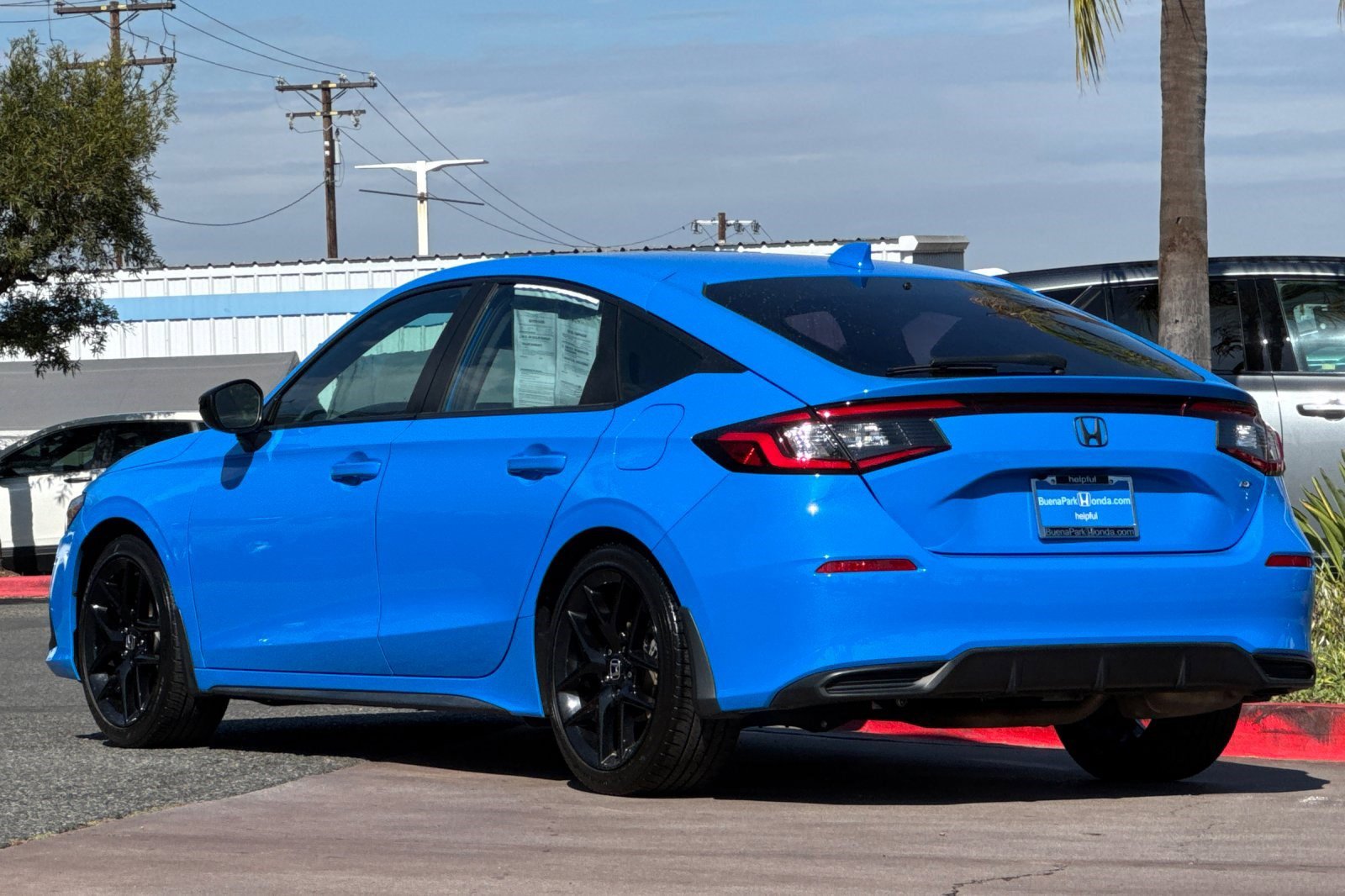 2023 Honda Civic Sport Hatchback photo 3