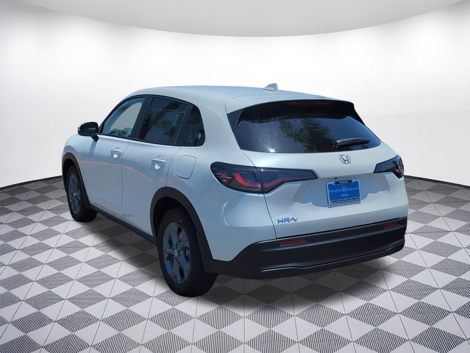 2026 Honda HR-V LX photo 3