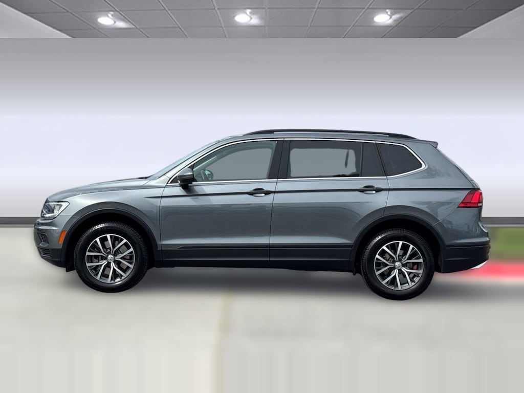 Used 2019 Volkswagen Tiguan SE SUV