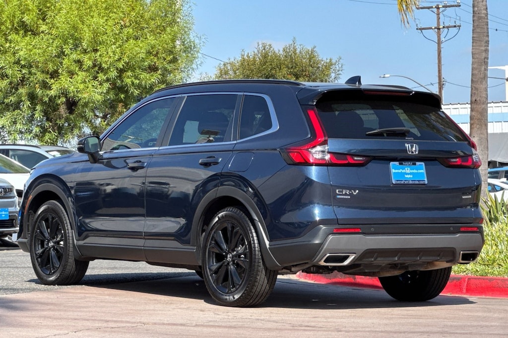 Used 2024 Honda CR-V Hybrid Sport Touring SUV
