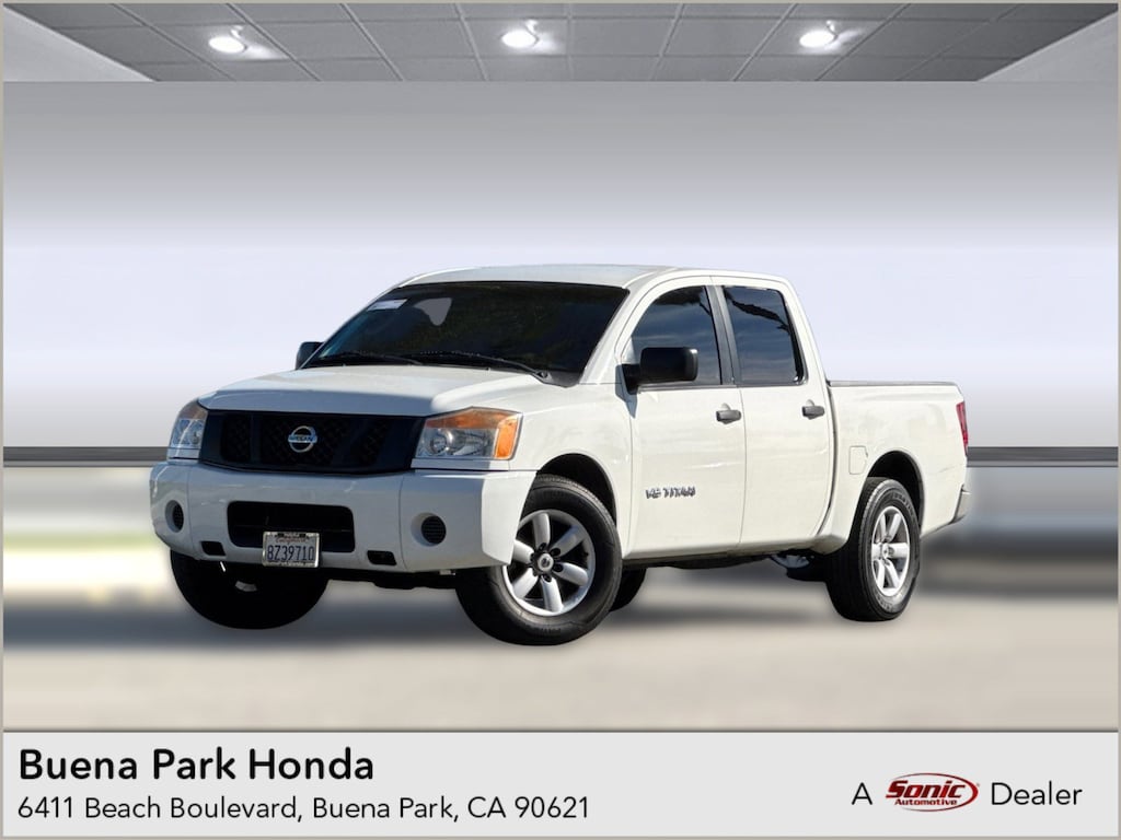 Used 2010 Nissan Titan XE Truck Crew Cab