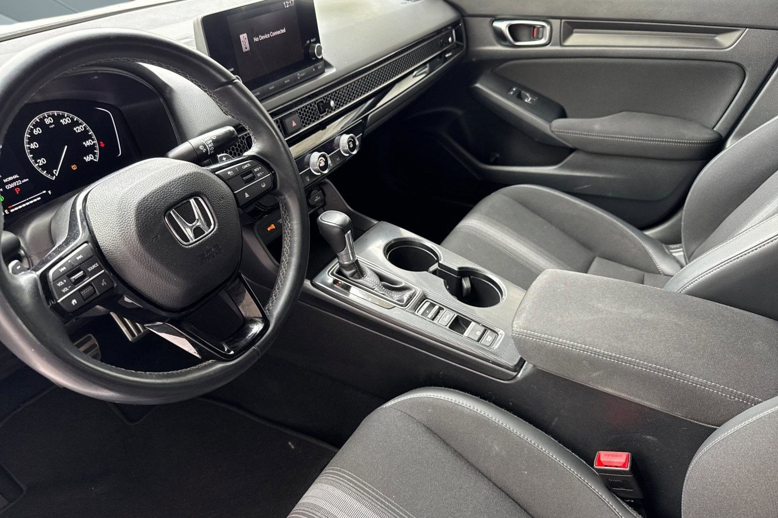 2022 Honda Civic Sport photo 3