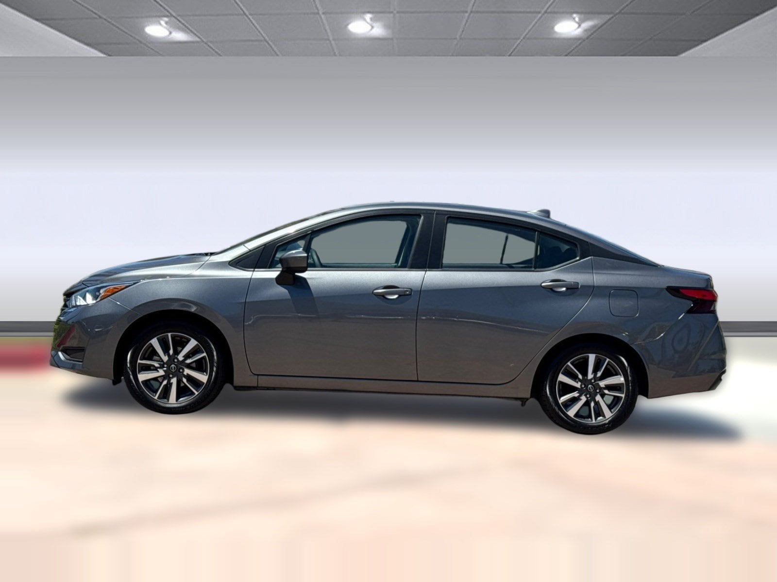 Versa SV Sedan