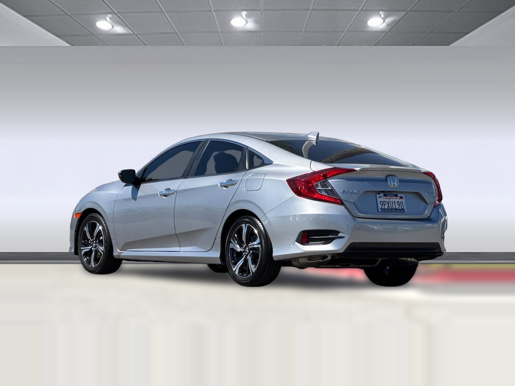 Used 2018 Honda Civic Touring Sedan