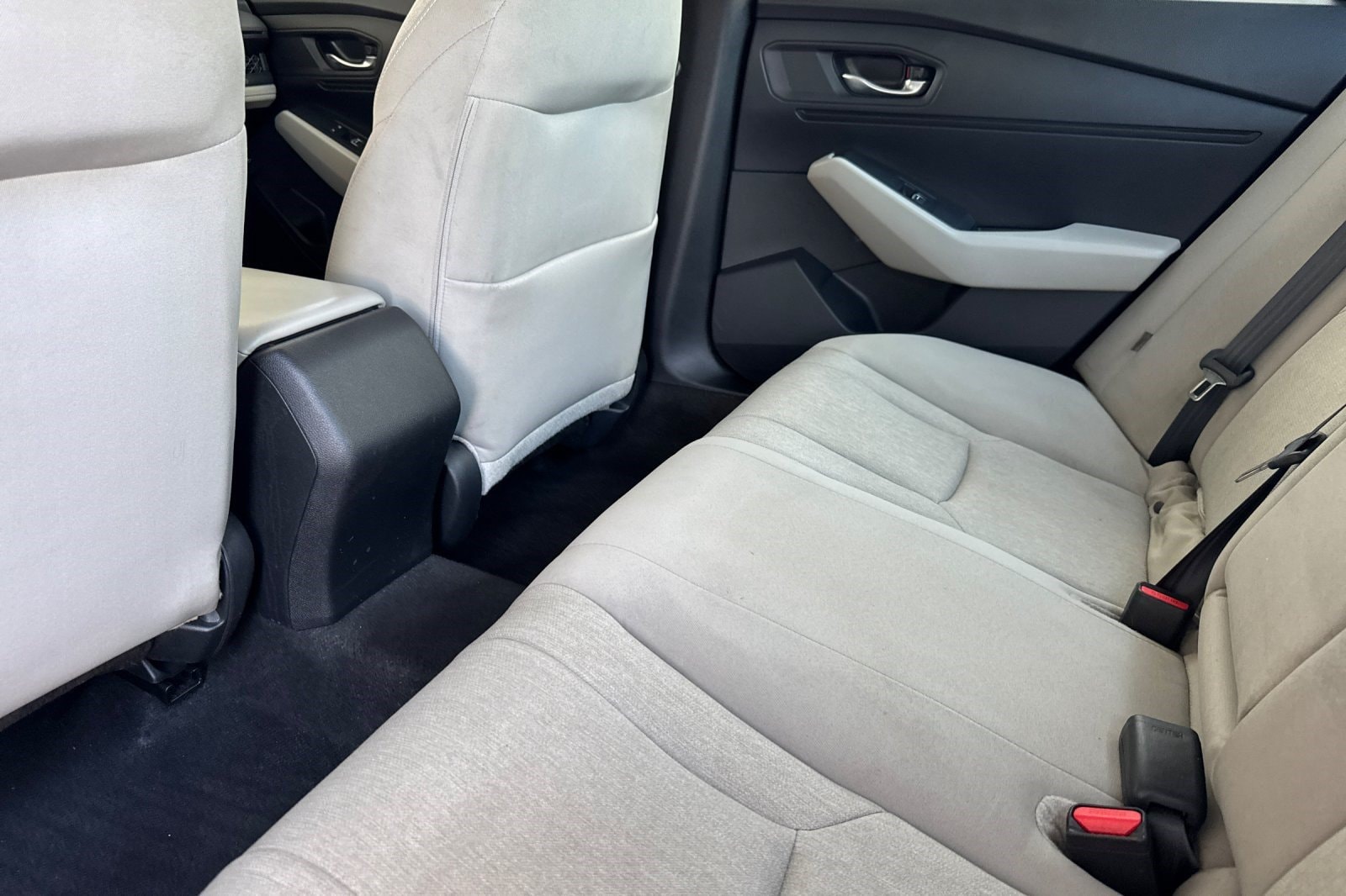 2024 Honda Accord LX - Photo 23