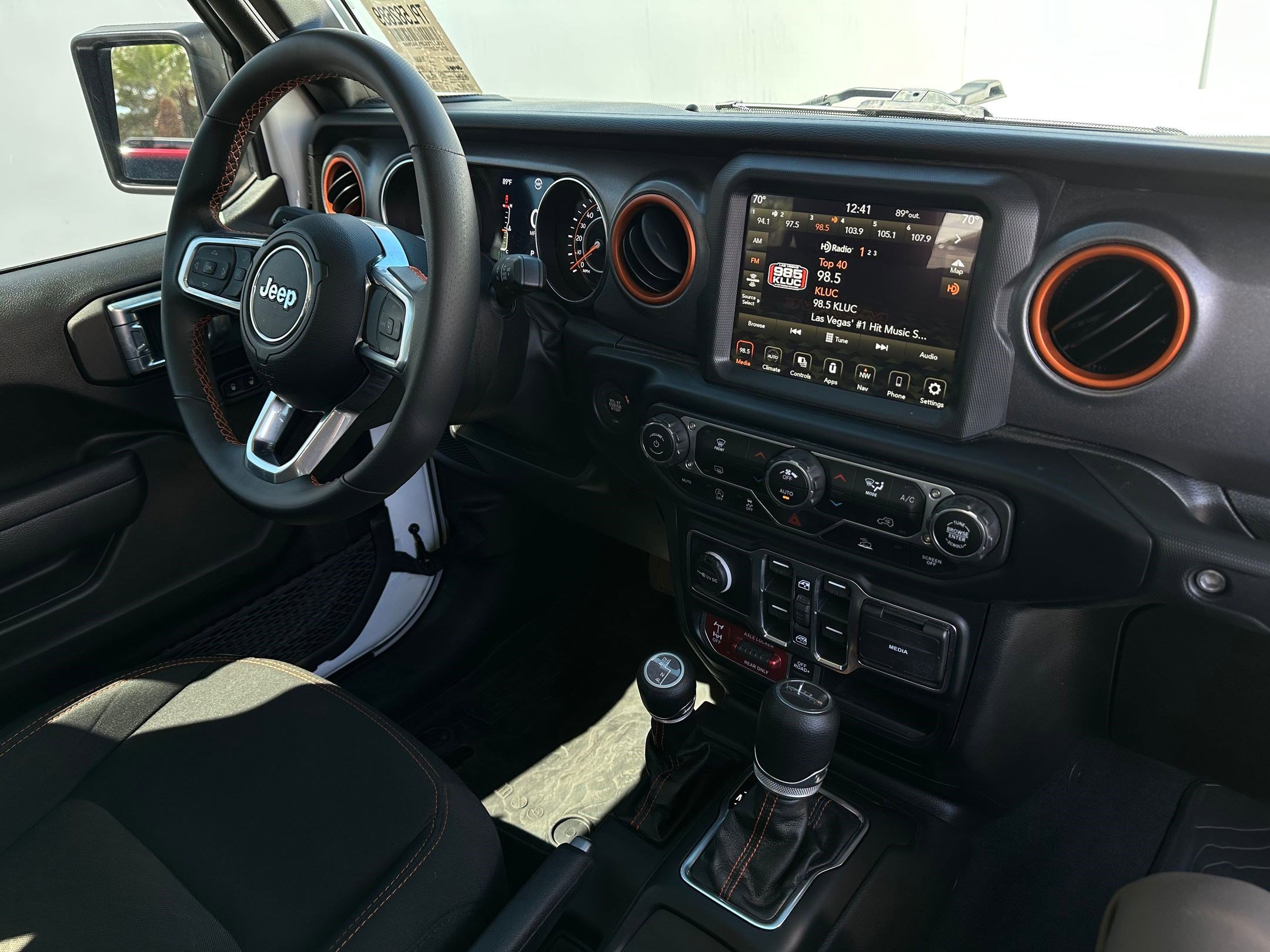 2023 Jeep Gladiator Mojave photo 4