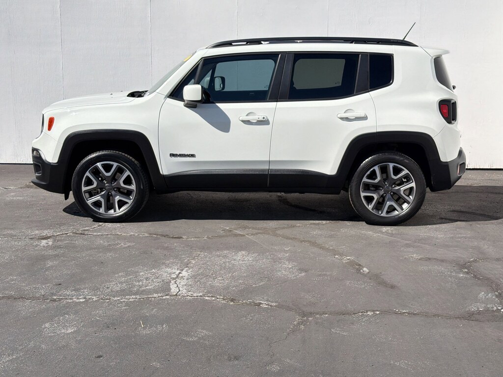 Used 2017 Jeep Renegade Latitude 4x4 SUV