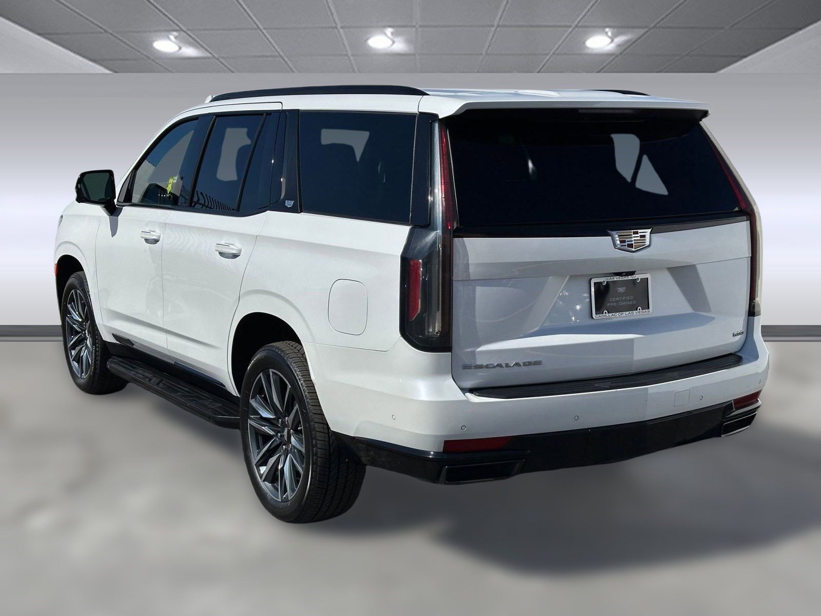2023 Cadillac Escalade Sport photo 2