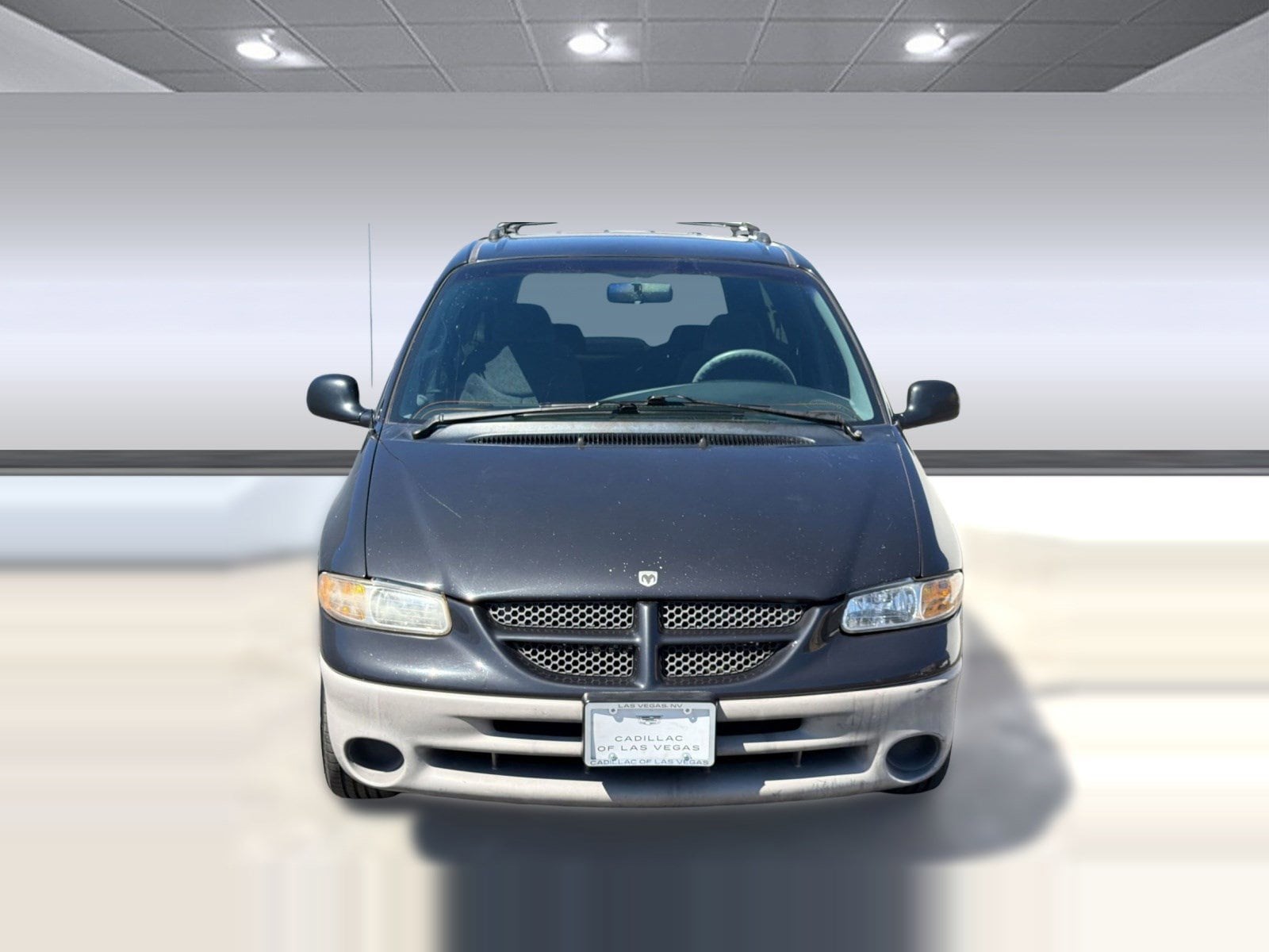 1999 Dodge Grand Caravan LE photo 5