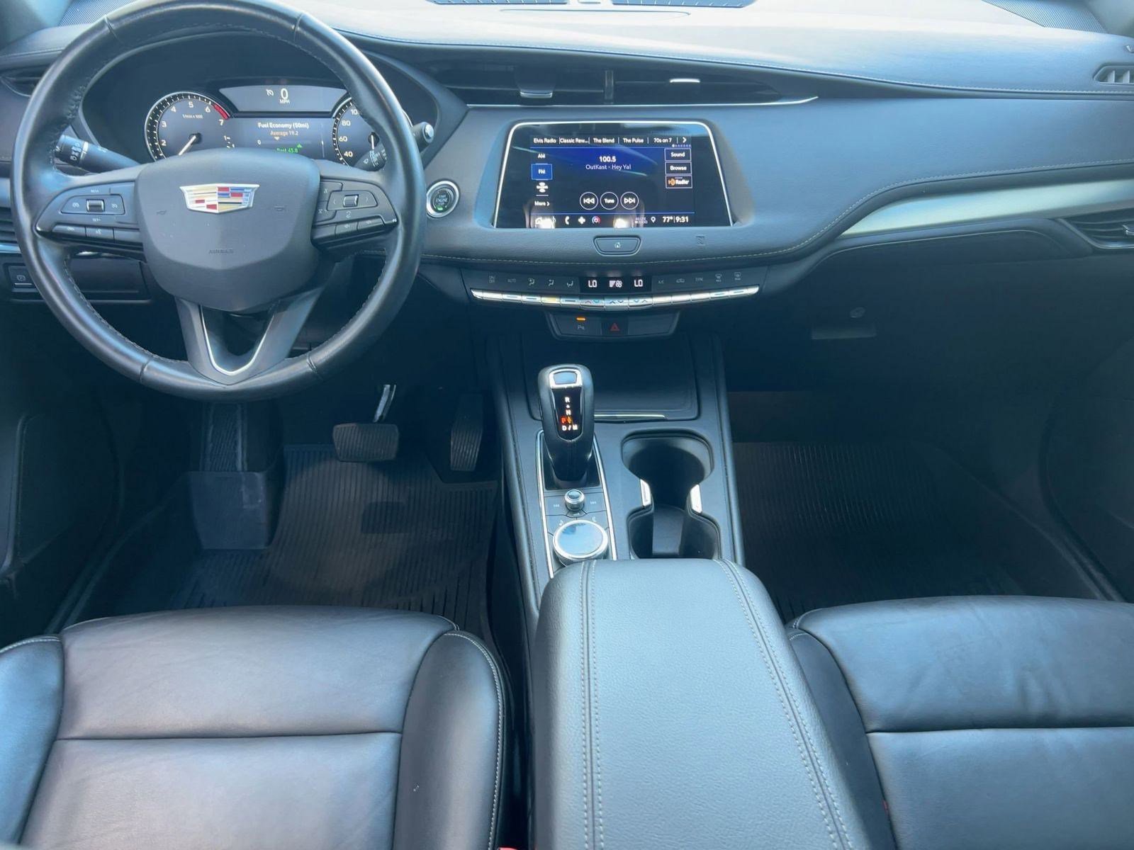 2019 Cadillac XT4 Premium Luxury photo 3