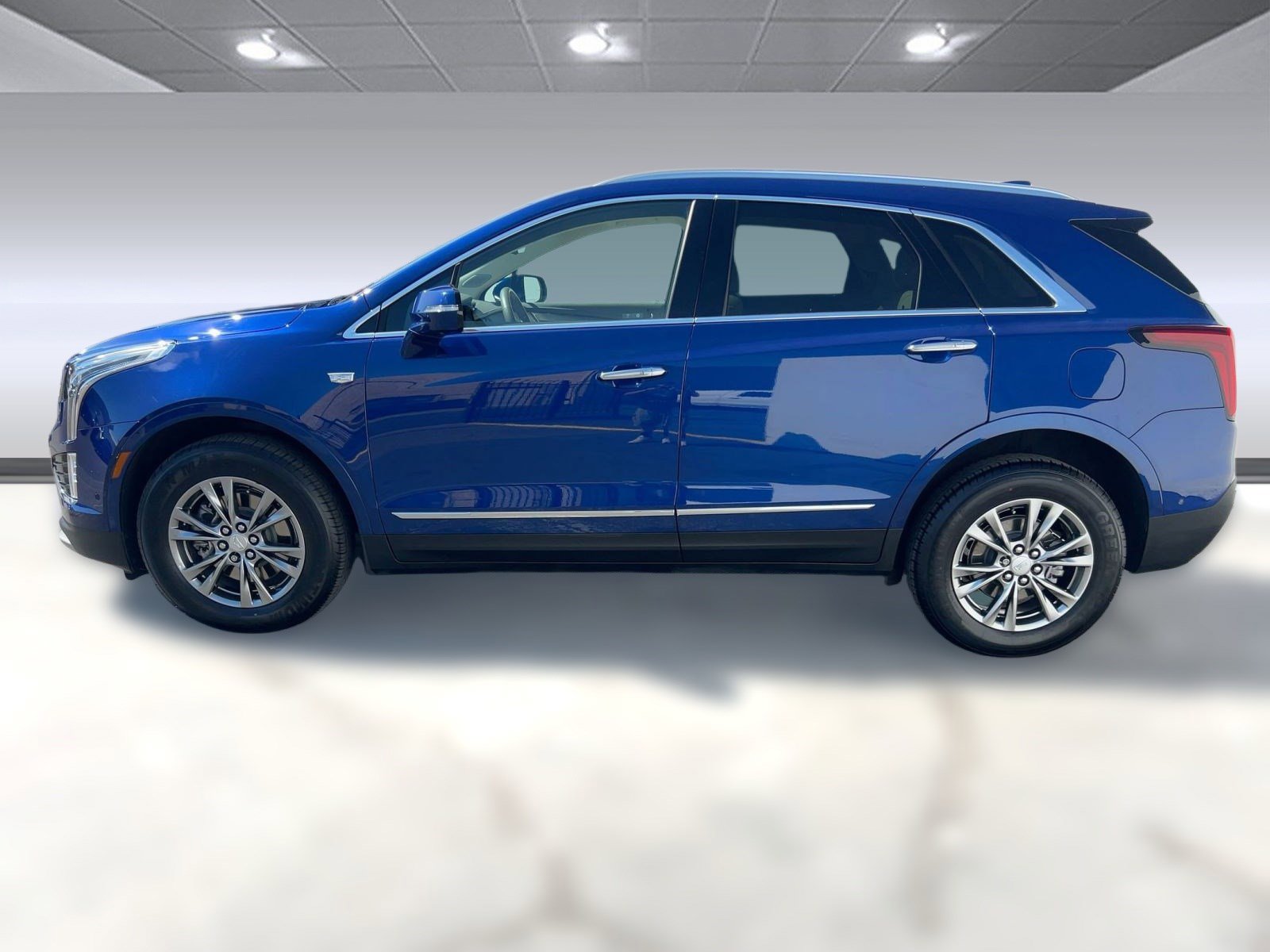 2023 Cadillac XT5 Premium Luxury photo 2