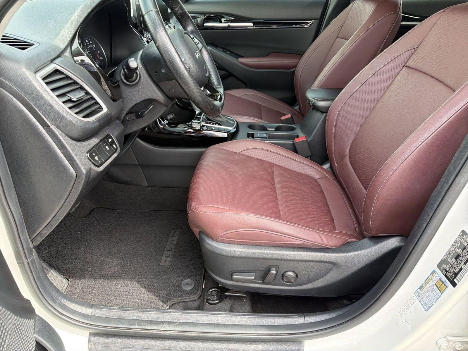 2022 Kia Seltos SX photo 4