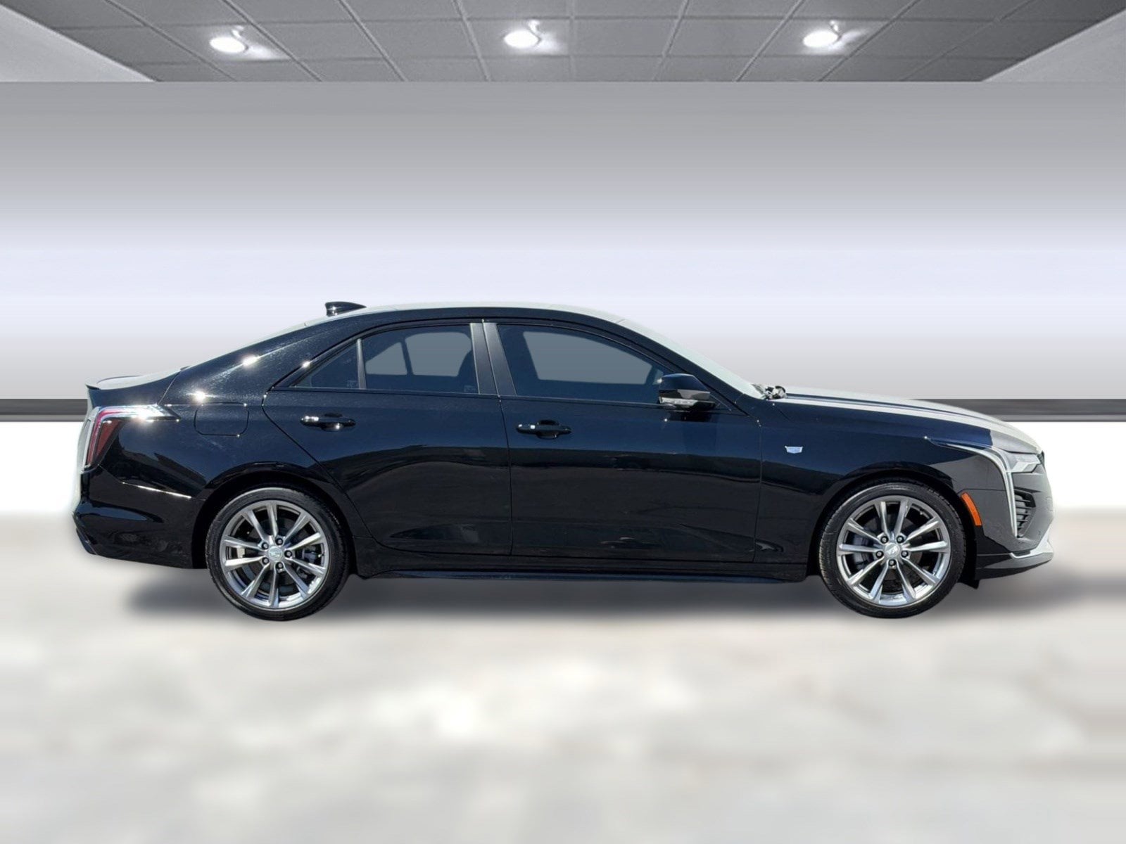 2025 CADILLAC CT4 Sport photo 3