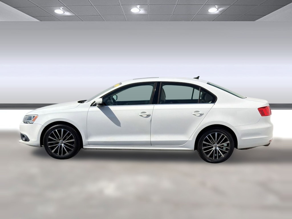 Used 2012 Volkswagen Jetta 2.5L SEL w/PZEV Sedan