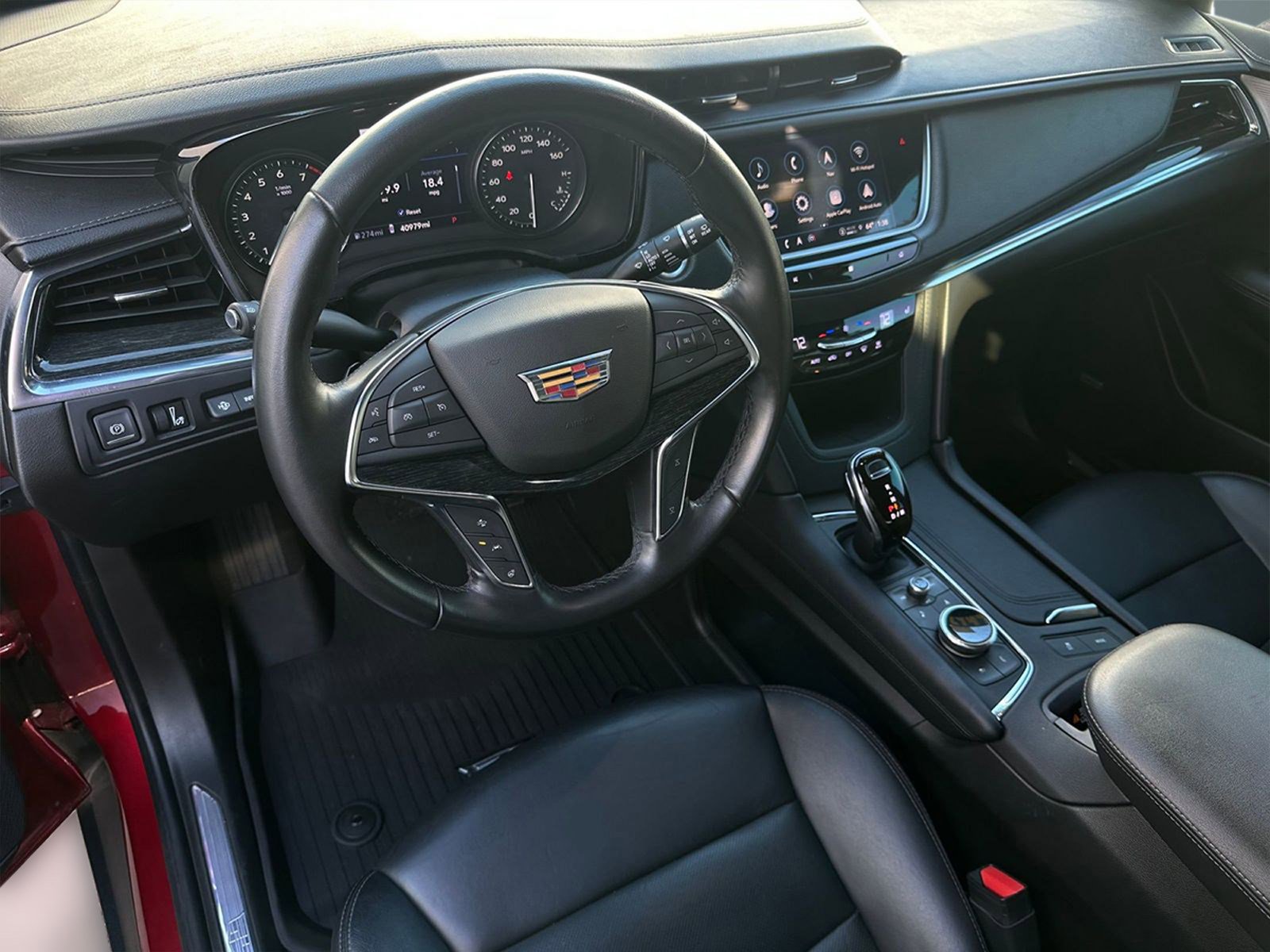 2021 Cadillac XT5 Premium Luxury photo 3