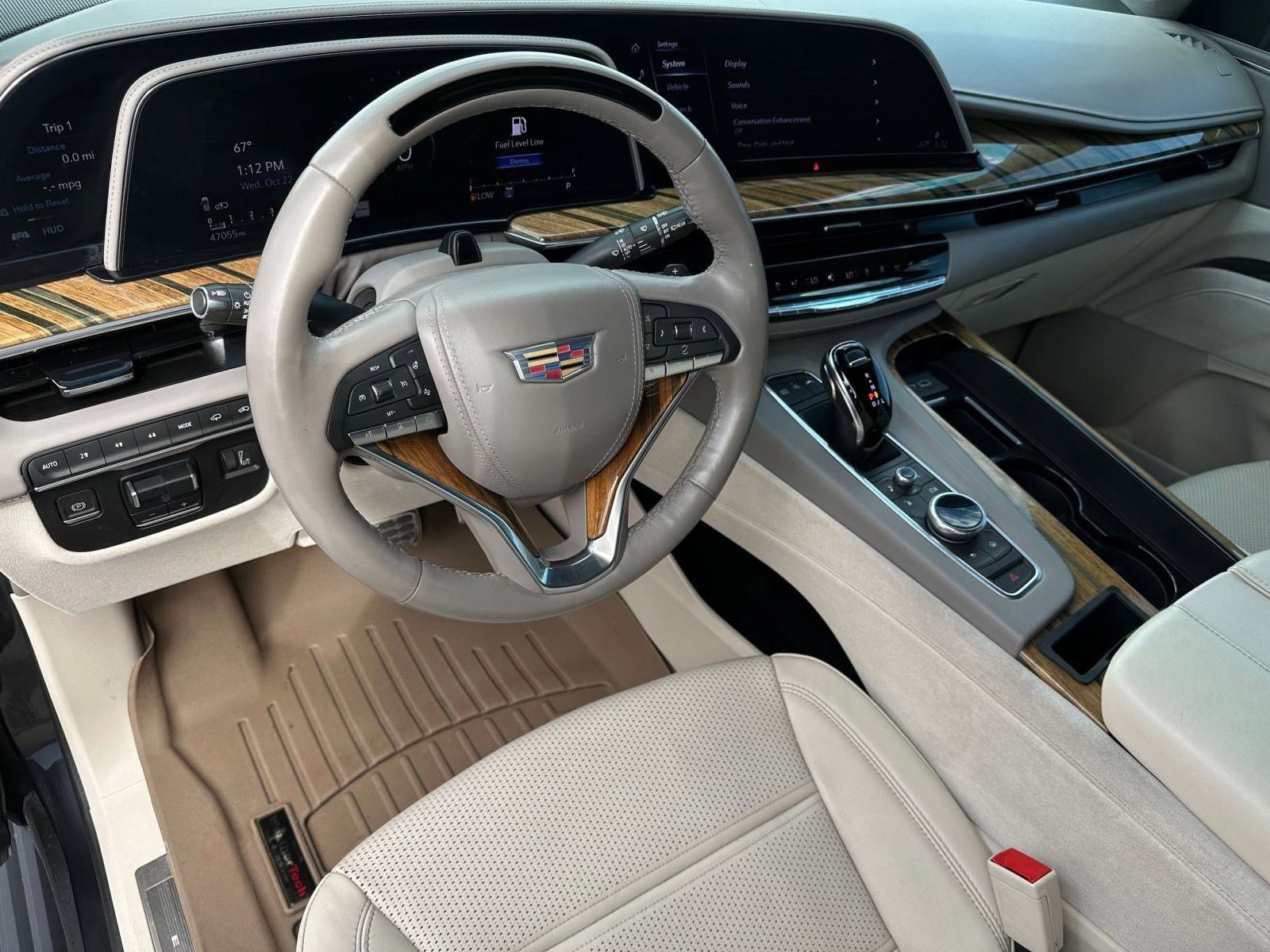 2022 Cadillac Escalade Sport Platinum photo 2