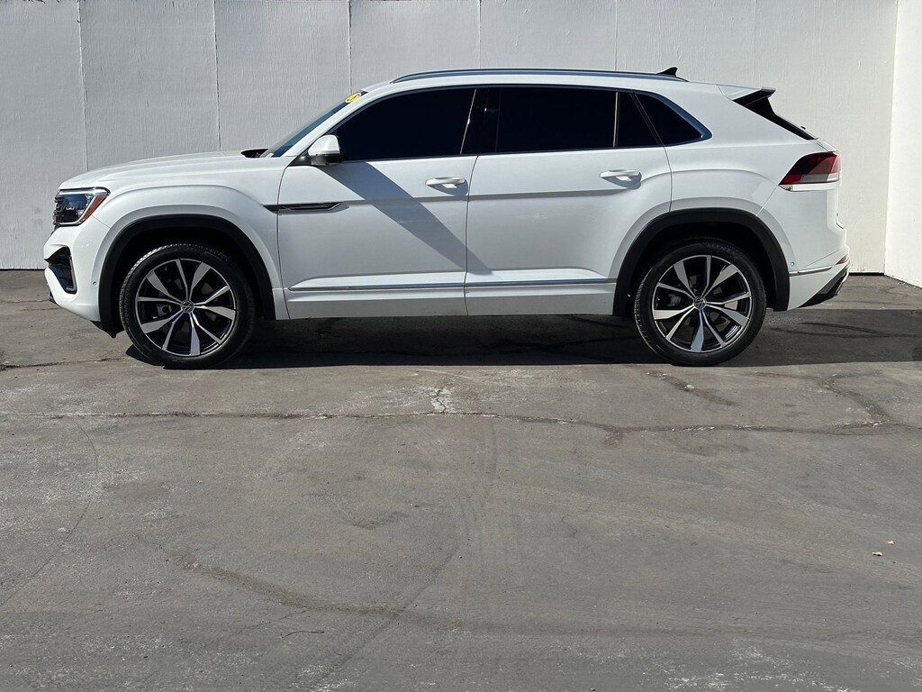 Used 2025 Volkswagen Atlas Cross Sport 2.0T SEL Premium R-Line SUV