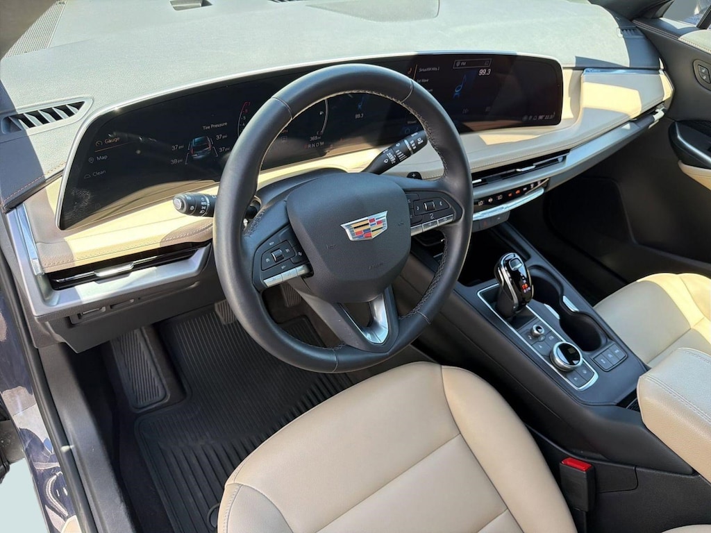 Certified 2024 CADILLAC XT4 Luxury SUV