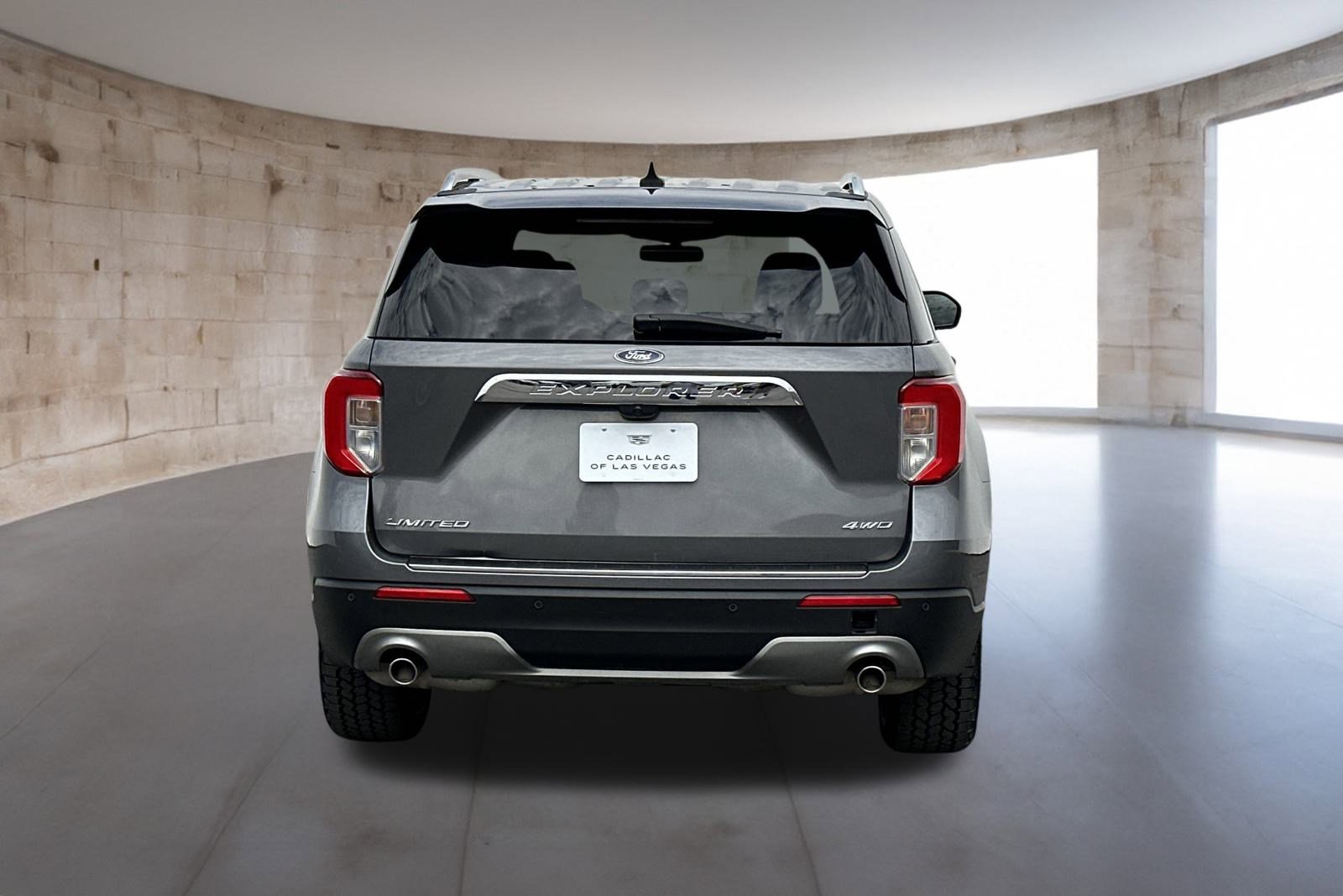 2023 Ford Explorer Limited photo 3