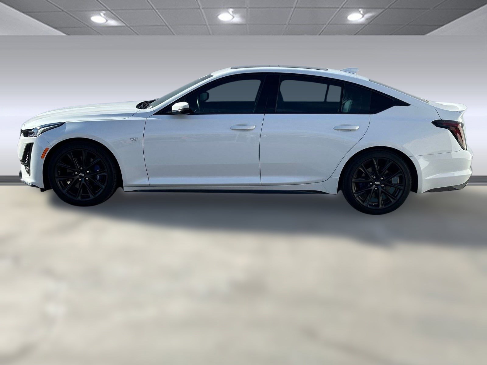 2022 Cadillac CT5 Sport photo 2