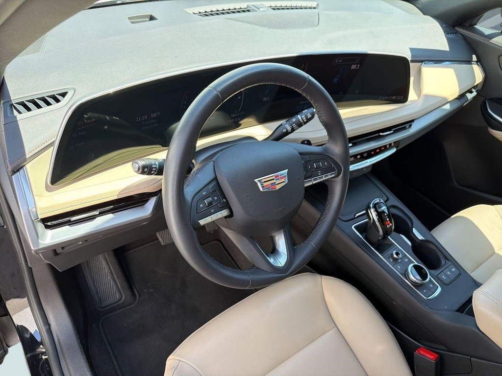 Certified 2024 CADILLAC XT4 Luxury SUV