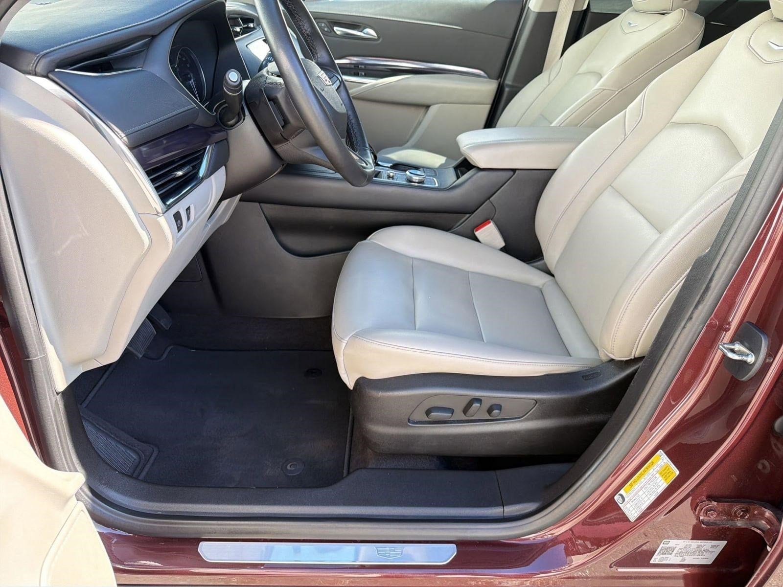 2023 CADILLAC XT4 Luxury photo 4