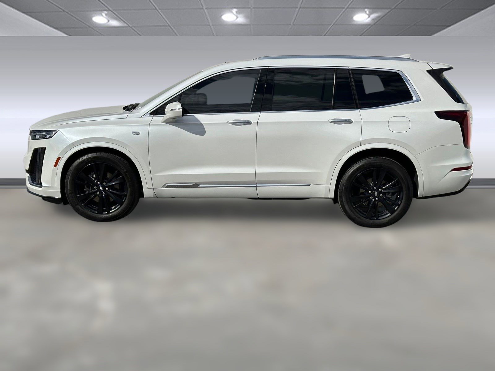 2023 Cadillac XT6 Premium Luxury photo 2