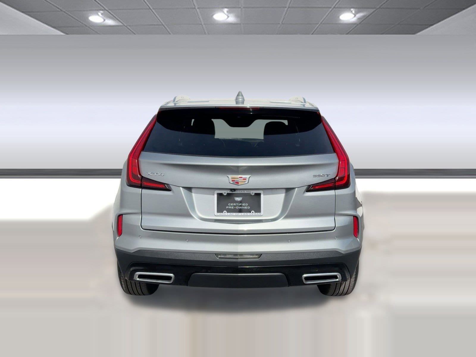 2025 CADILLAC XT4 Premium Luxury photo 3