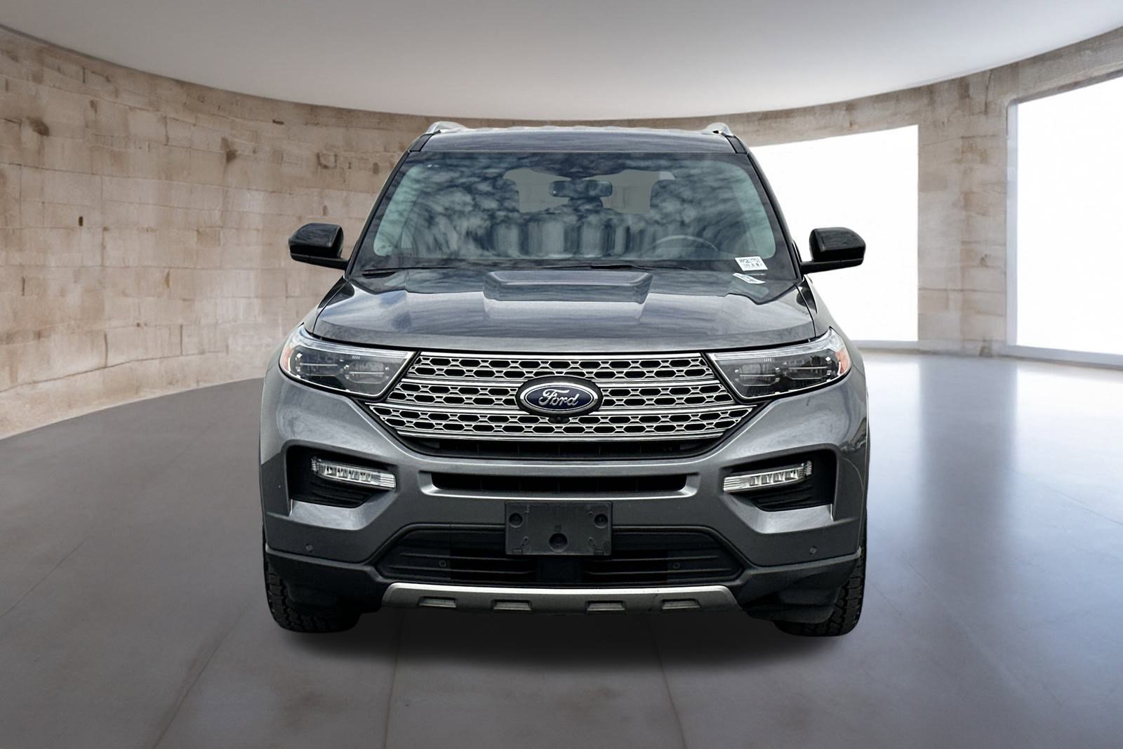 2023 Ford Explorer Limited photo 2
