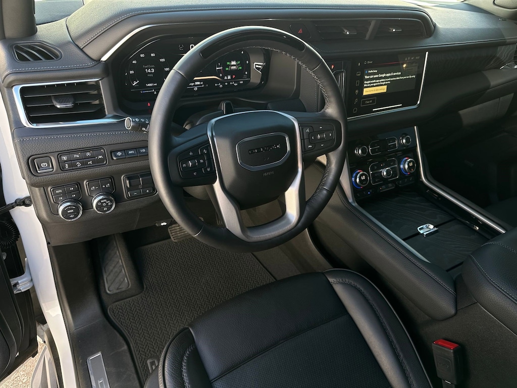 Used 2024 GMC Yukon Denali SUV