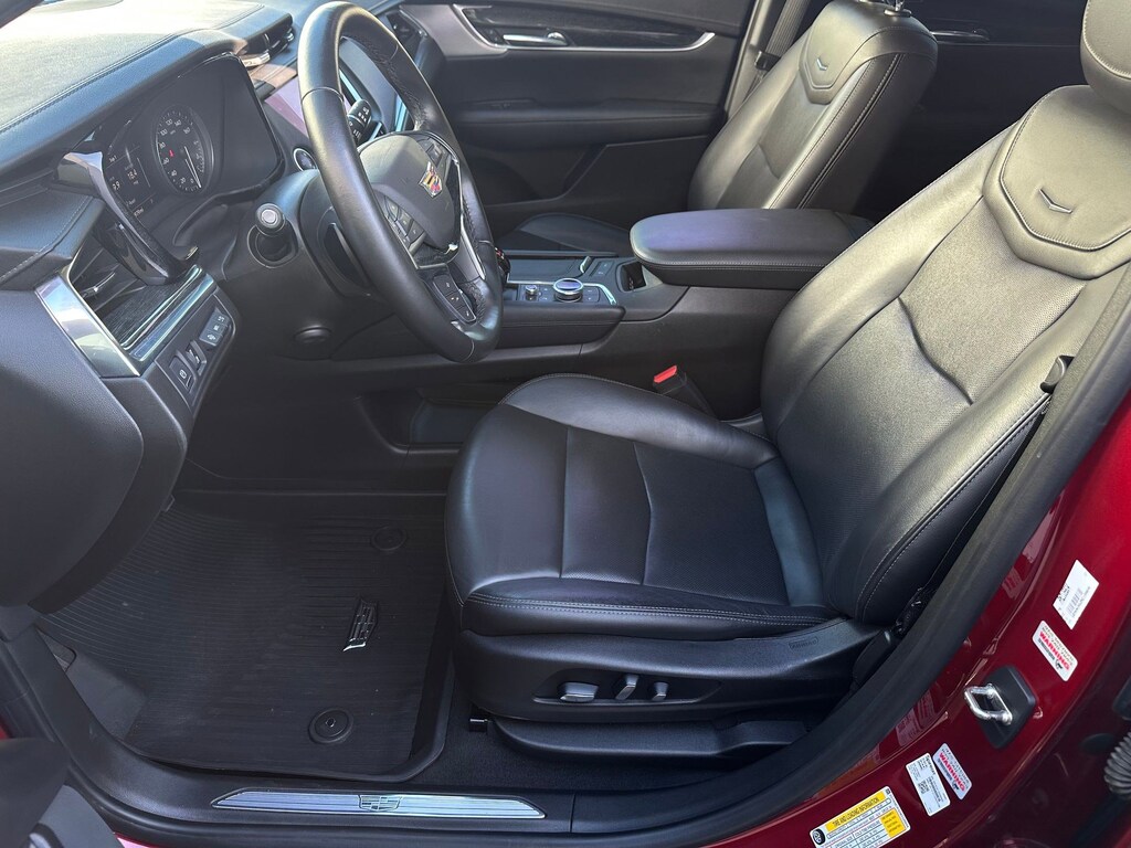 Used 2021 CADILLAC XT5 Premium Luxury SUV